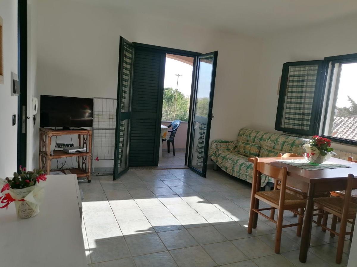 Gionny-C Apartment Budoni Exterior foto